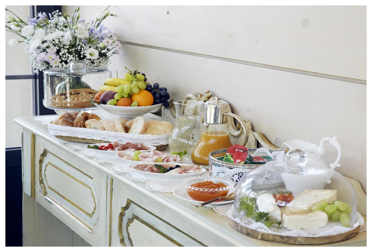 Relais Torre Dei Torti - Luxury Bed And Breakfast Cava Manara Bagian luar foto